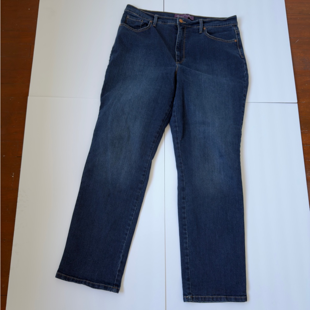 Gloria Vanderbilt Indigo Blue‎ Amanda Straight Jeans
